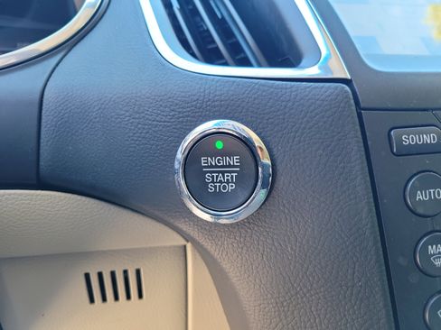 Used 2019 Ford Edge Titanium w/ Equipment Group 301A image 32