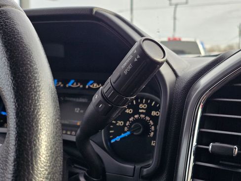 Used 2015 Ford F150 XLT w/ Equipment Group 301A Mid image 37