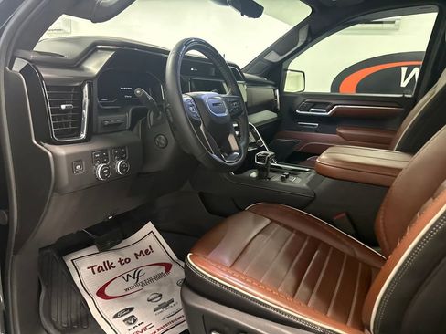 Used 2024 GMC Sierra 1500 Denali Ultimate AWD/4WD image 9