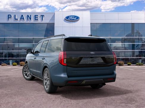 New 2027 Ford Expedition Platinum w/ Stealth Appearance Package RWD image 10