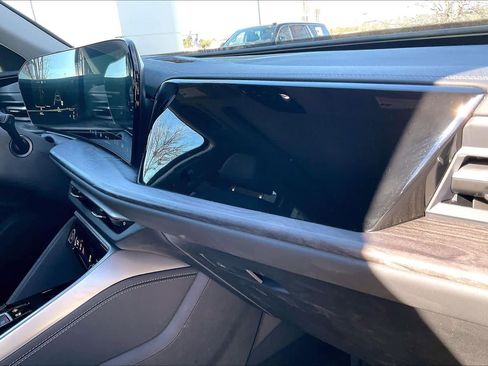 Certified 2025 Audi Q5 Premium w/ Convenience Package image 17