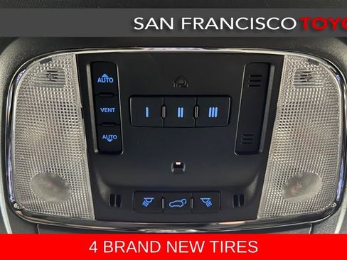 Used 2022 Jeep Grand Cherokee Limited w/ Trailer Tow Group IV image 30