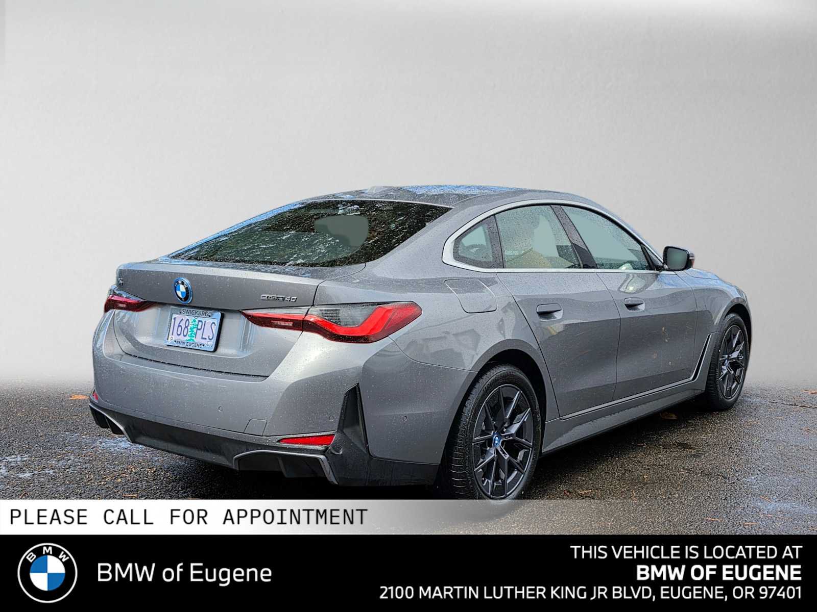 Used 2023 BMW i4 eDrive40 w/ Premium Package RWD image 3