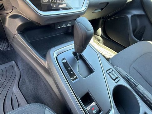 Used 2025 Subaru Crosstrek 2.0i Premium AWD/4WD image 24