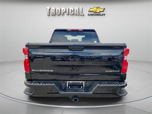 New 2026 Chevrolet Silverado 1500 Custom image 3