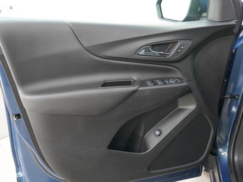 Used 2024 Chevrolet Equinox LT FWD image 20