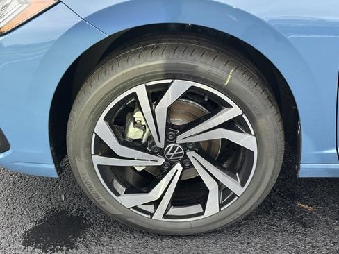 New 2026 Volkswagen Jetta SEL image 10