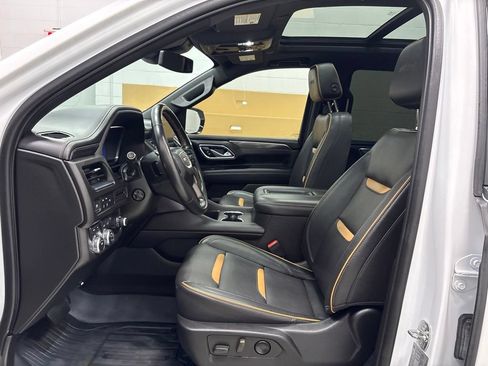 Used 2023 GMC Yukon AT4 AWD/4WD image 16