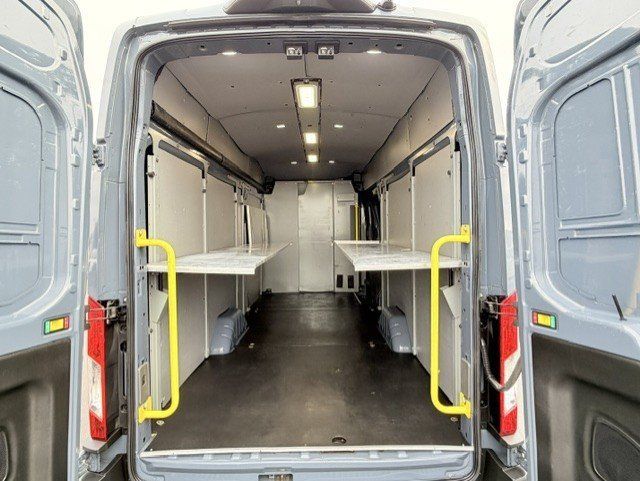 Used 2020 Ford Transit 250 148 High Roof Extended RWD image 12