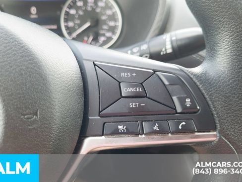 Used 2024 Nissan Sentra SV FWD image 27