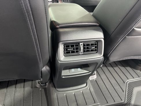 Used 2025 Honda CR-V Sport-L image 37