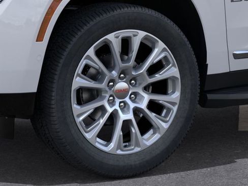 New 2026 GMC Yukon Denali w/ Advanced Technology Package AWD/4WD image 9