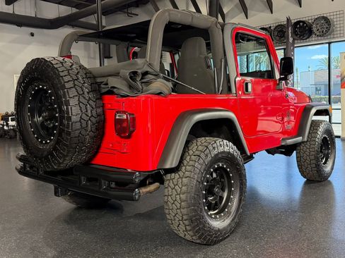 Used 2004 Jeep Wrangler X w/ Convenience Group AWD/4WD image 17