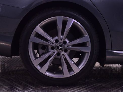 Used 2018 Mercedes-Benz C 300 C 300 image 17