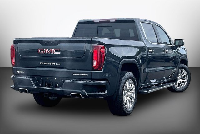 Used 2021 GMC Sierra 1500 Denali w/ Driver Alert Package II AWD/4WD image 2