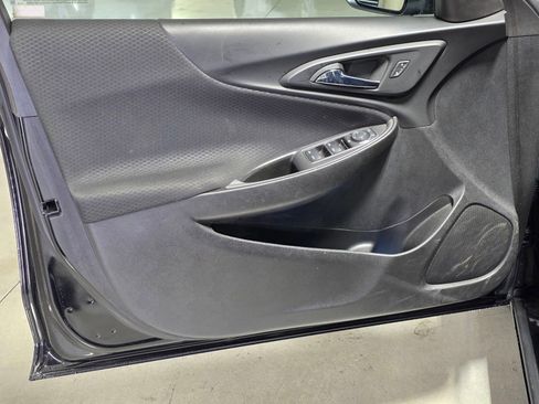 Used 2023 Chevrolet Malibu LT image 14