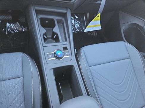 New 2026 Volkswagen Tiguan SE image 21