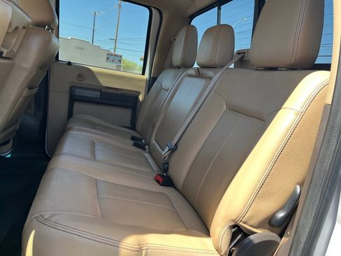 Used 2012 Ford F250 Lariat w/ Lariat Interior Pkg AWD/4WD image 29