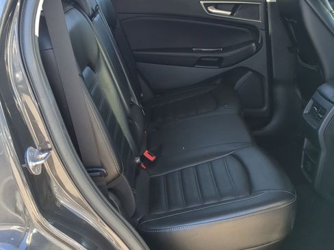 Used 2019 Ford Edge SEL w/ Equipment Group 201A image 21