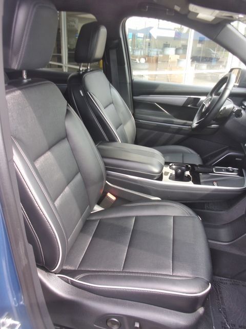 Used 2026 Buick Enclave Preferred w/ Power Package FWD image 36