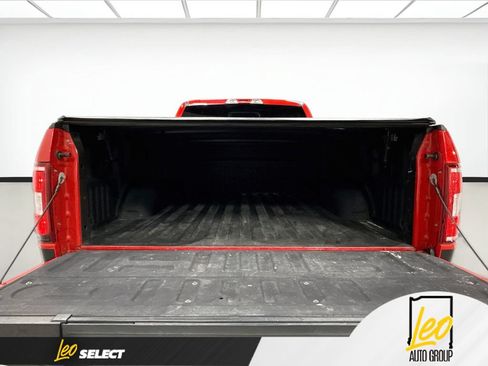 Used 2018 Ford F150 XLT w/ Equipment Group 302A Luxury AWD/4WD image 28