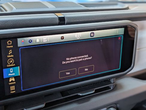 Used 2024 Jeep Wrangler Sport S image 30