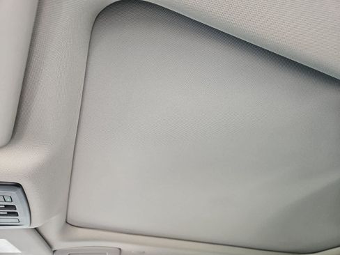 Used 2023 Nissan Rogue SV w/ SV Premium B Package FWD image 23