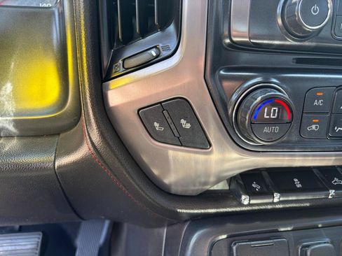 Used 2015 GMC Sierra 1500 SLT w/ All-Terrain Package AWD/4WD image 23