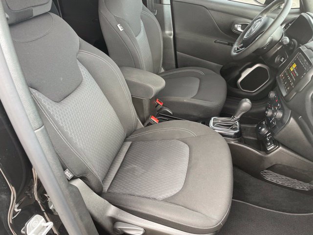 Used 2021 Jeep Renegade Latitude AWD/4WD image 47