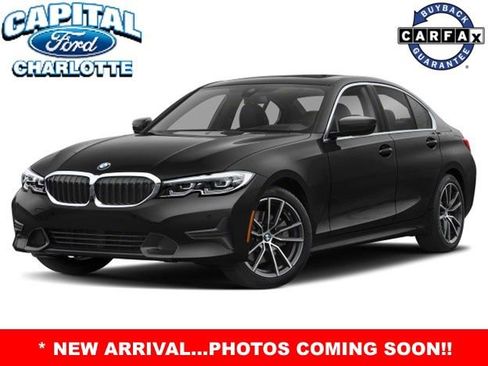 Used 2021 BMW 330i Sedan w/ Premium Package image 2