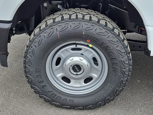 New 2026 Ford F350 XL w/ XL Off-Road Package AWD/4WD image 17