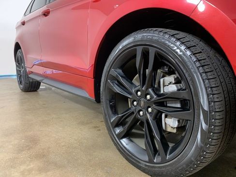 Used 2022 Ford Edge ST w/ Equipment Group 401A image 6