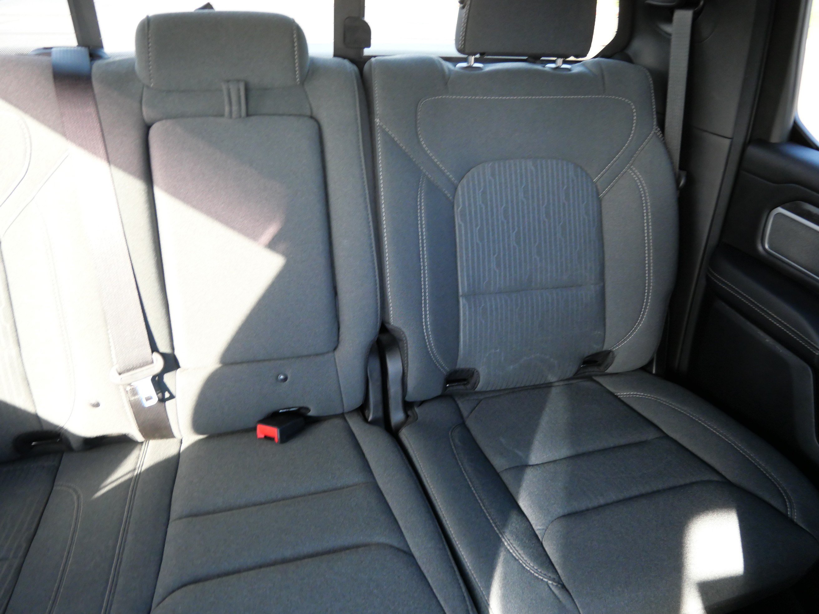 Used 2022 RAM 1500 Big Horn AWD/4WD image 14