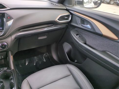 Certified 2023 Chevrolet TrailBlazer ACTIV w/ Convenience Package image 19