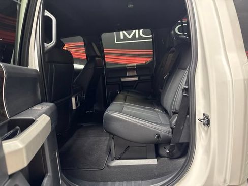 Used 2022 Ford F250 Lariat w/ Lariat Value Package AWD/4WD image 13