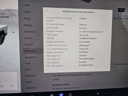 Used 2025 Tesla Cybertruck AWD Crew Cab image 5