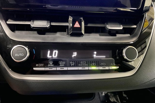 Certified 2026 Toyota Corolla LE FWD image 31