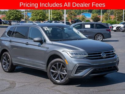 Used 2023 Volkswagen Tiguan SE