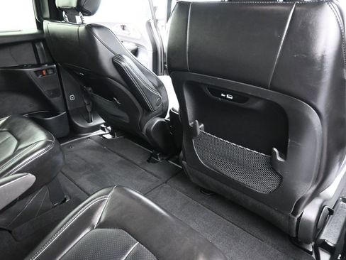 Used 2025 Chrysler Pacifica Select FWD image 22