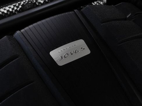 Used 2021 Porsche Macan S AWD/4WD image 40