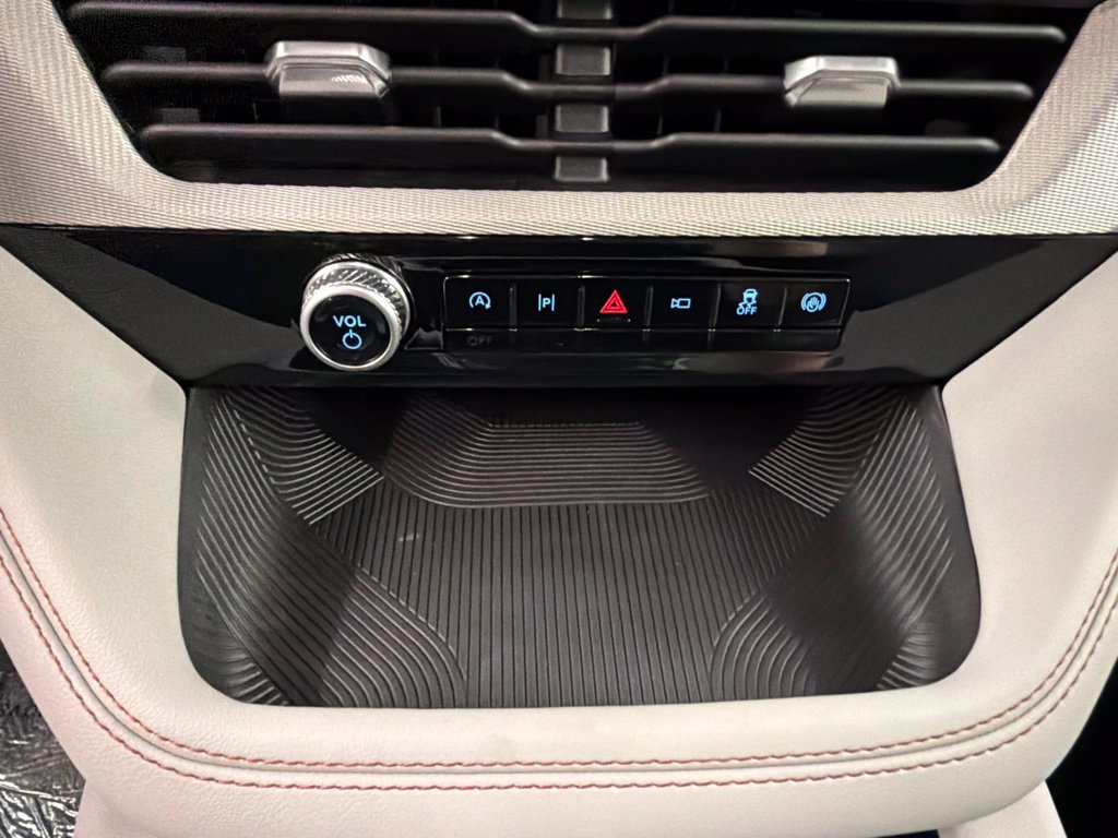 New 2027 Ford Explorer Active AWD/4WD image 14