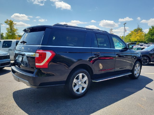 Used 2021 Ford Expedition Max XLT RWD image 4