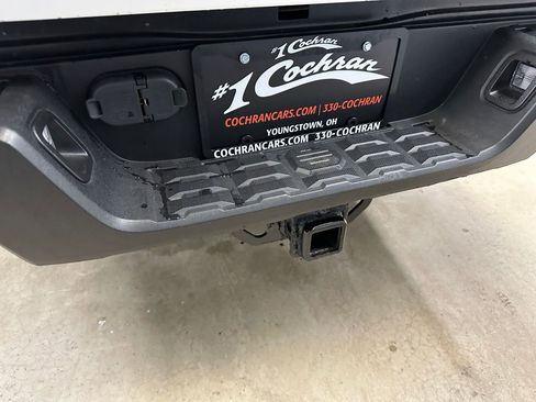 Used 2019 Toyota Tacoma TRD Sport AWD/4WD image 22