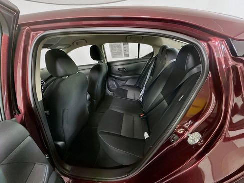 Used 2025 Nissan Sentra SV image 25