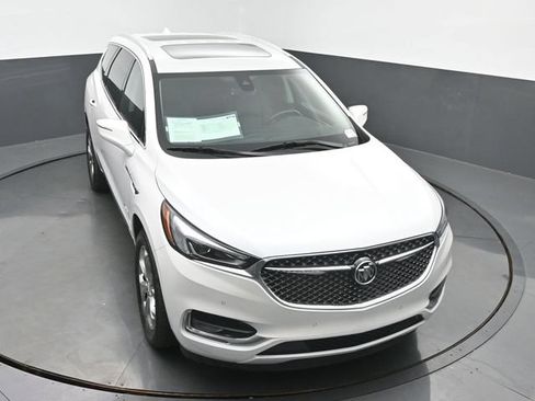 Used 2021 Buick Enclave Avenir w/ Avenir Technology Package FWD image 50