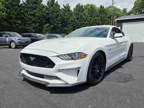 Used 2020 Ford Mustang GT Premium RWD image 3