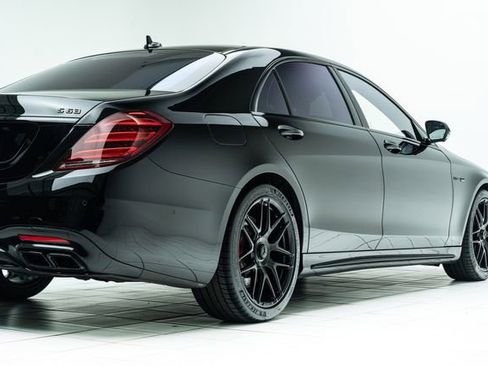 Used 2020 Mercedes-Benz S 63 AMG 4MATIC Sedan w/ Warmth & Comfort Package image 13