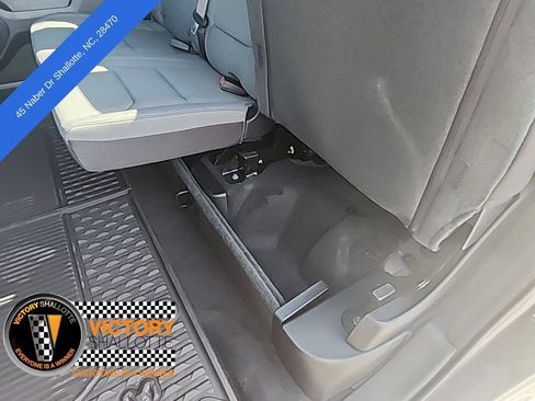 New 2026 RAM 1500 4x4 Crew Cab image 30