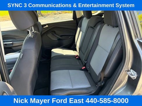 Used 2017 Ford Escape SE w/ Equipment Group 201A FWD image 25