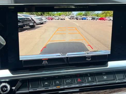 New 2026 GMC Sierra 1500 Elevation w/ Elevation Select Package AWD/4WD image 16